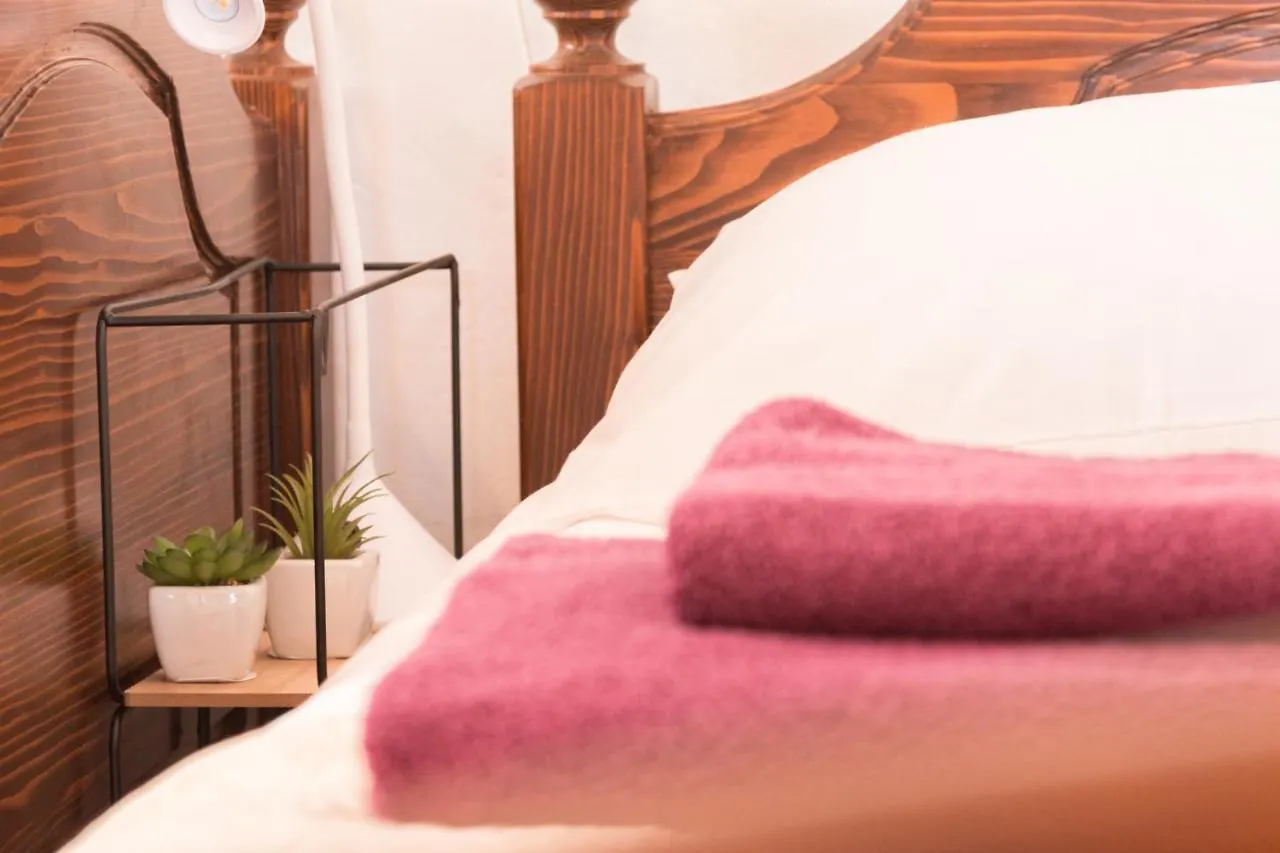Holiday House Tara Villa Vir